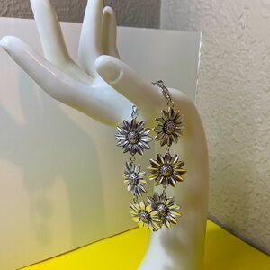 Vintage Bohemian Sunflower Daisy Silver Colored Bracelet